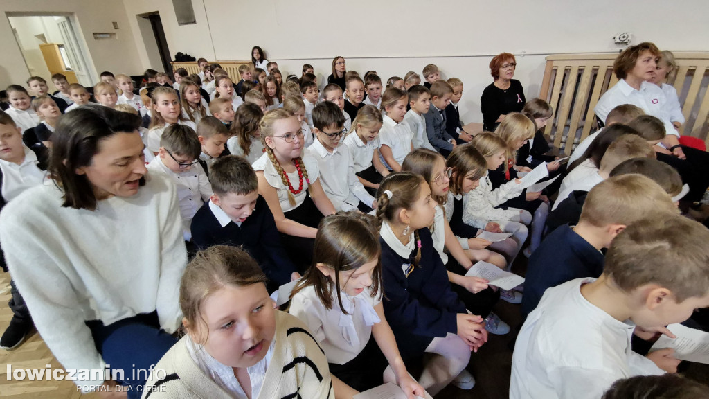 Łowicz. 11 Listopada w SP1