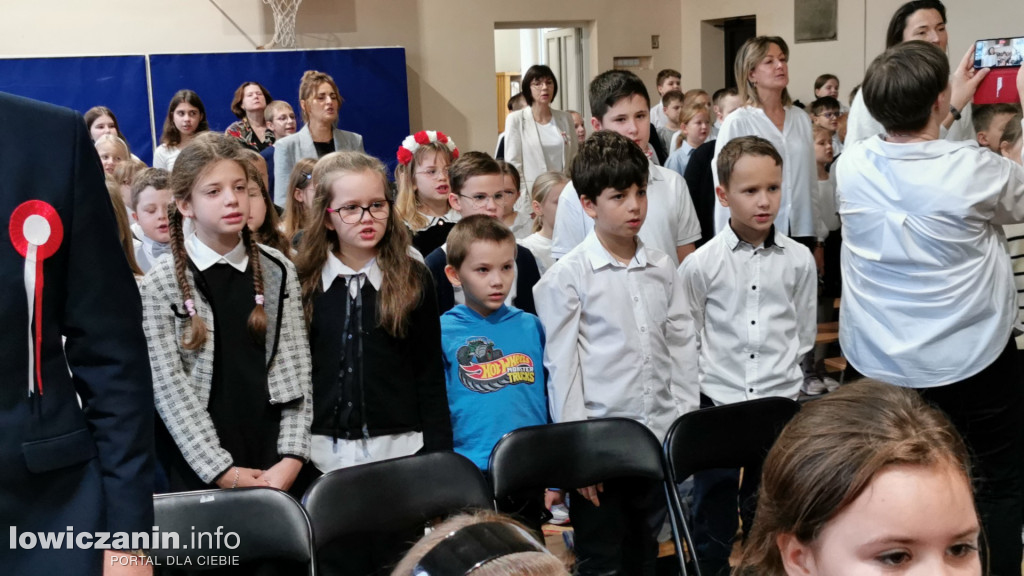 Łowicz. 11 Listopada w SP1