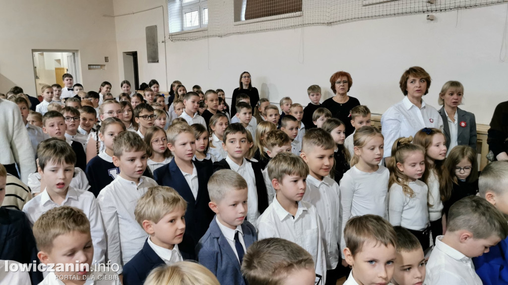 Łowicz. 11 Listopada w SP1