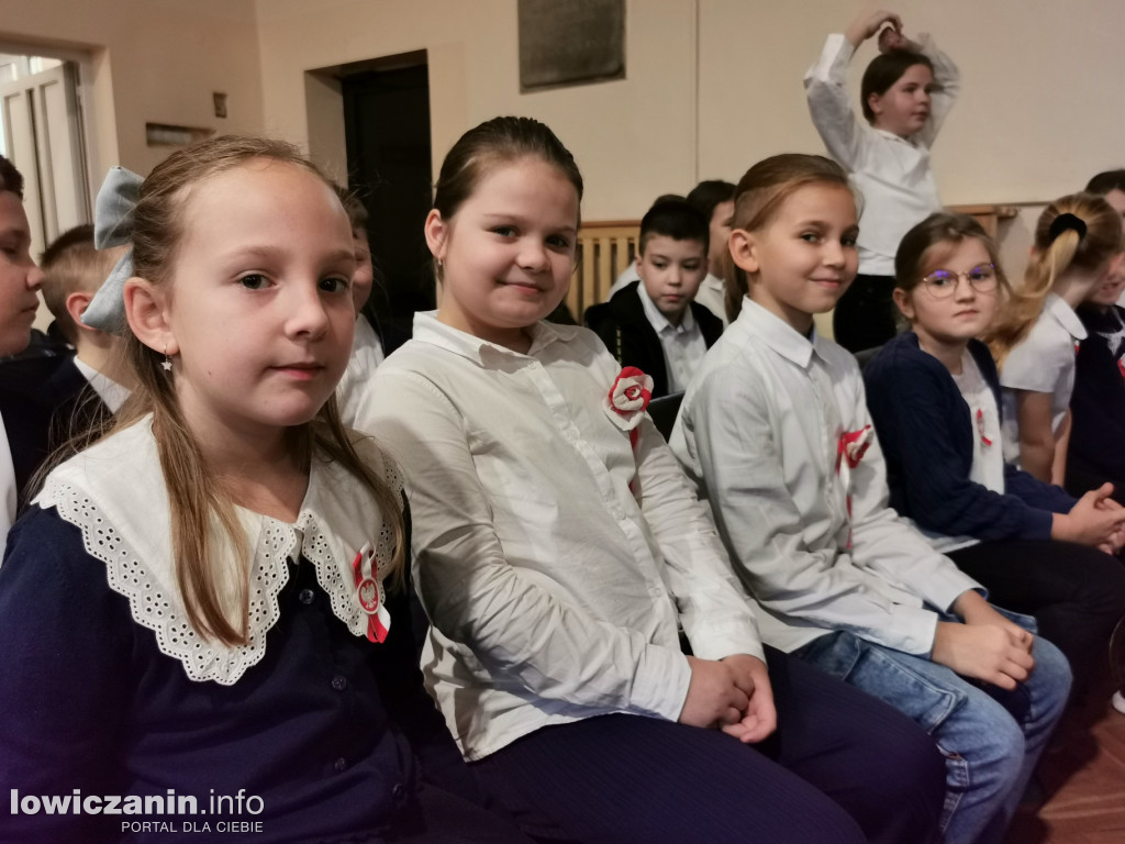 Łowicz. 11 Listopada w SP1