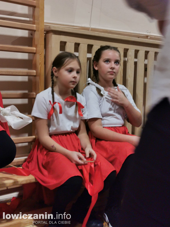 Łowicz. 11 Listopada w SP1