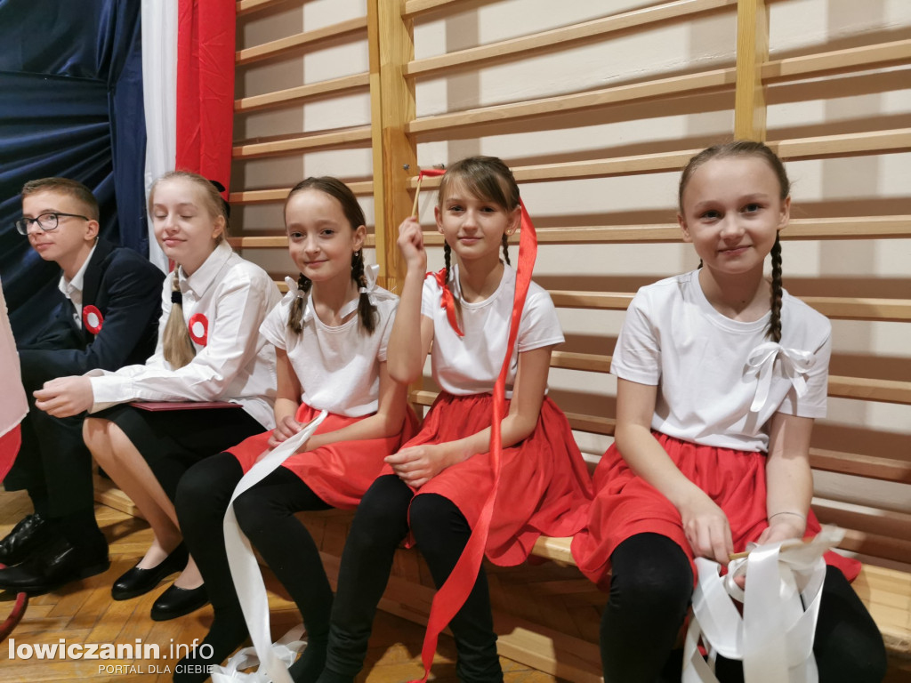 Łowicz. 11 Listopada w SP1