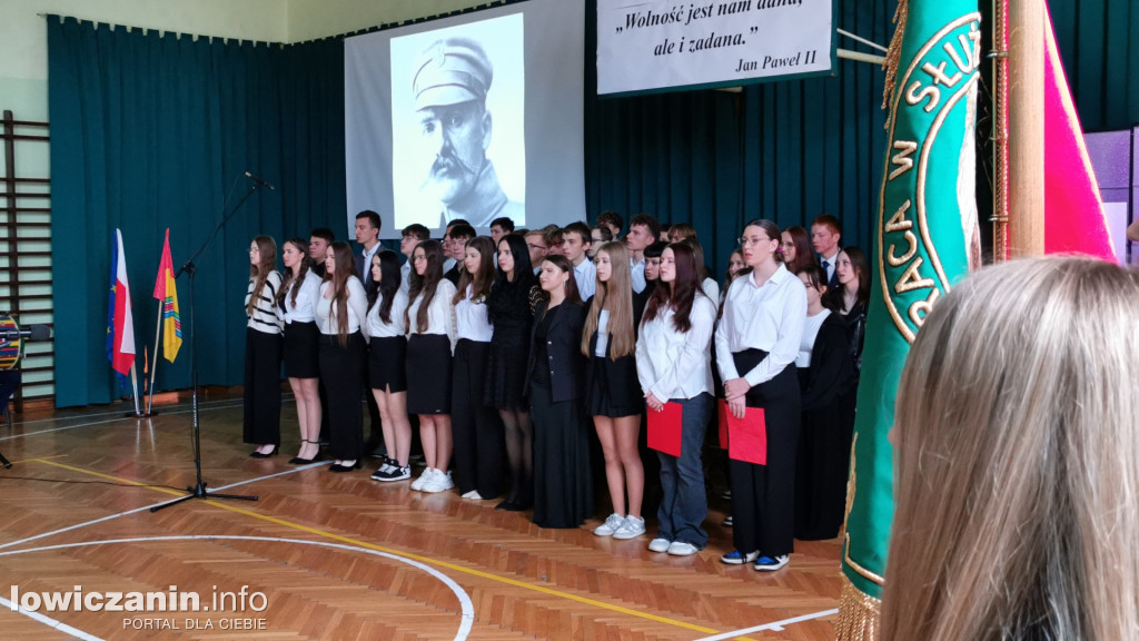 Narodowe Święto Niepodległości w szkole blichowskiej