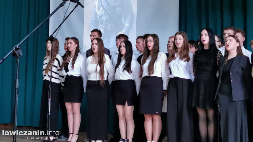 Narodowe Święto Niepodległości w szkole blichowskiej