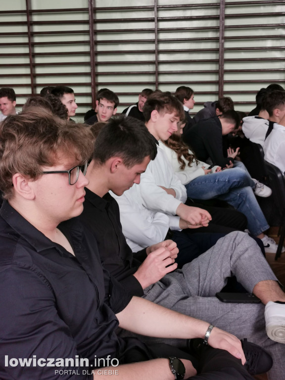 Narodowe Święto Niepodległości w szkole blichowskiej