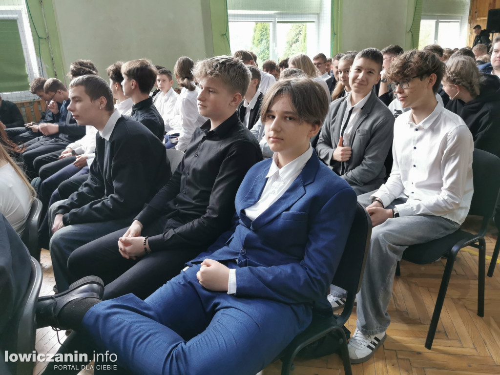 Narodowe Święto Niepodległości w szkole blichowskiej