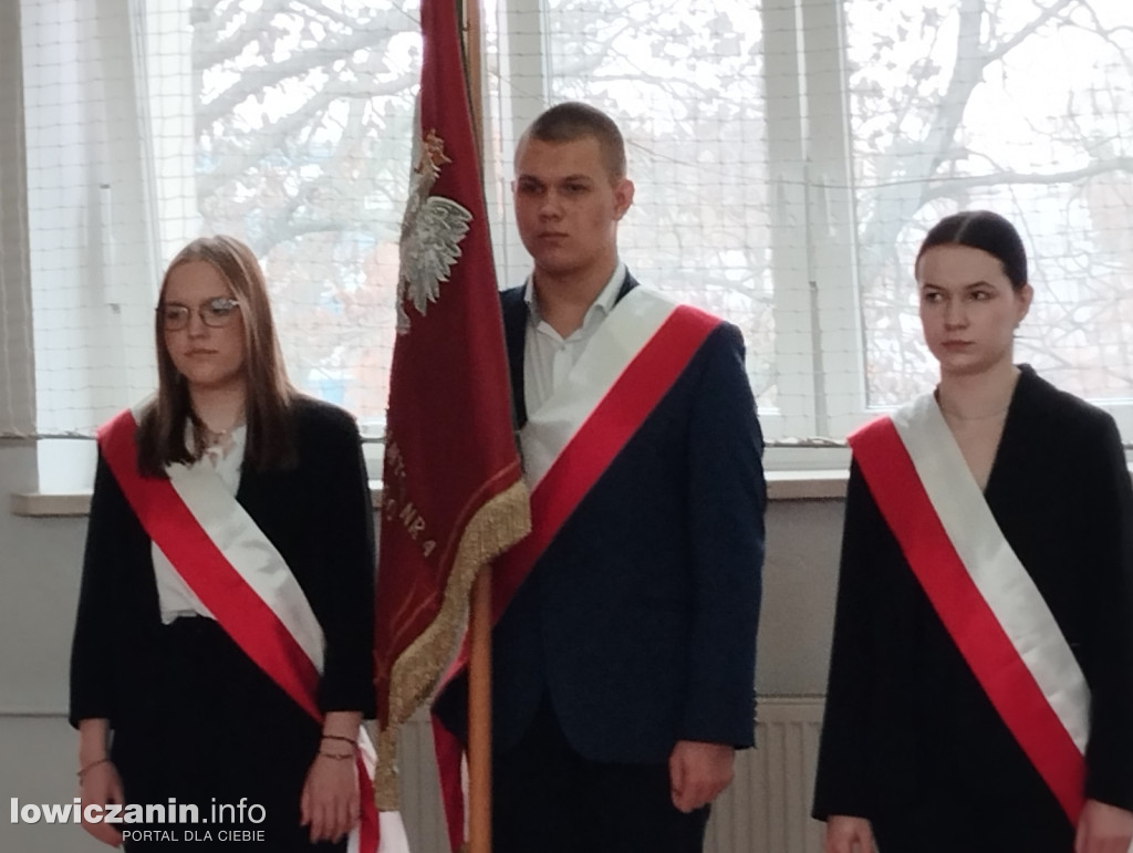 Łowicz. Obchody Święta Niepodległości w ZSP 4