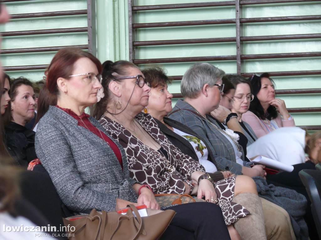Narodowe Święto Niepodległości w szkole blichowskiej