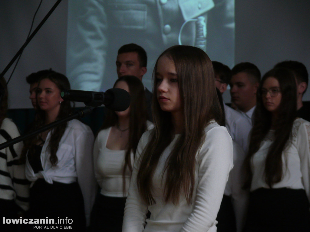 Narodowe Święto Niepodległości w szkole blichowskiej