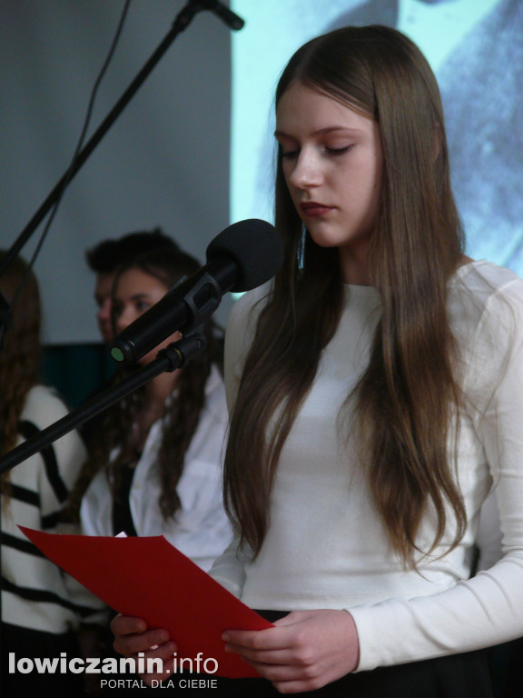 Narodowe Święto Niepodległości w szkole blichowskiej