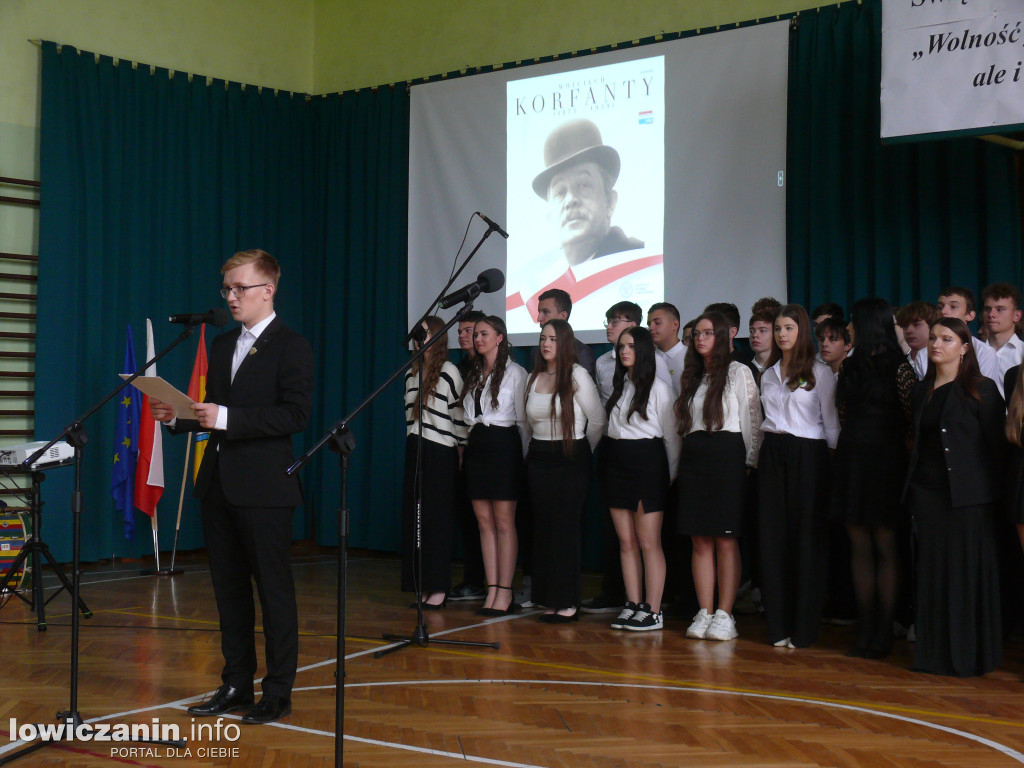 Narodowe Święto Niepodległości w szkole blichowskiej