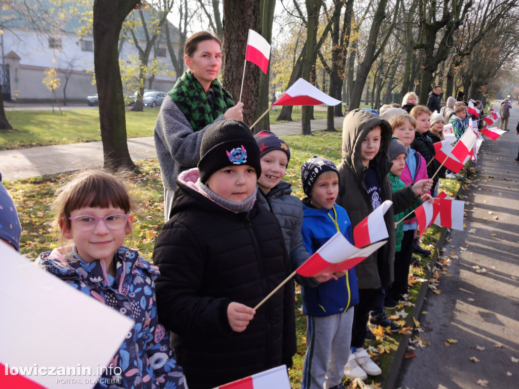 Pochód szkoły pijarskiej w Łowiczu