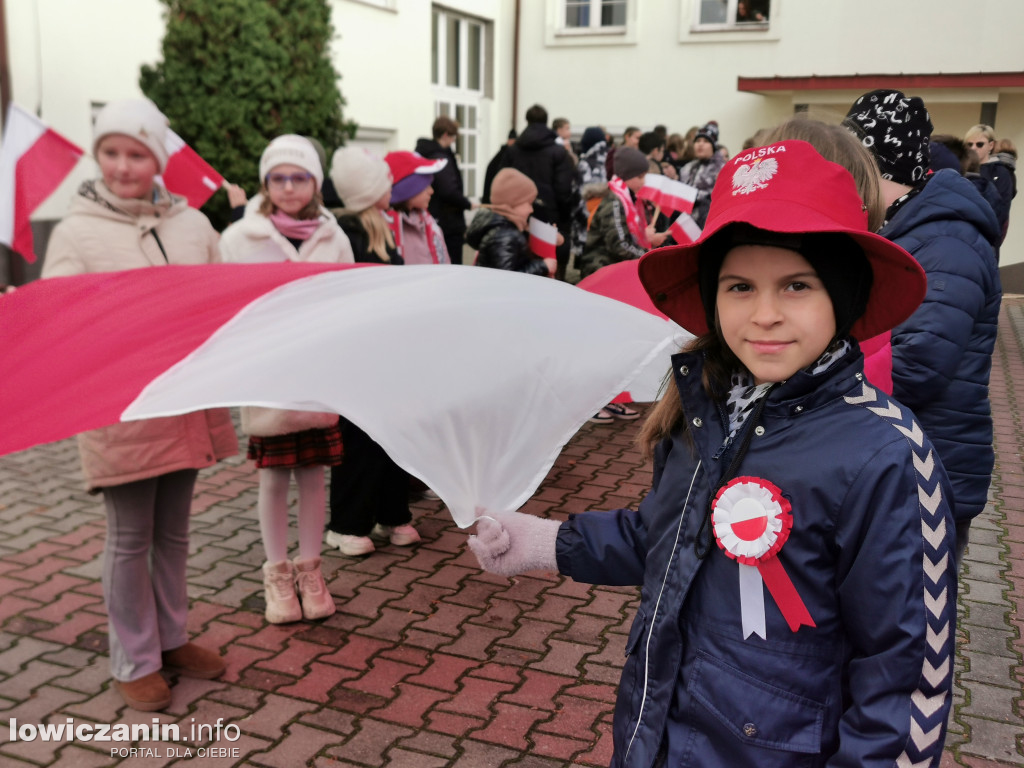 Pochód szkoły pijarskiej w Łowiczu