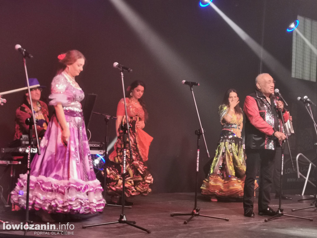 Don Vasyl i Cygańskie Gwiazdy w Łowiczu