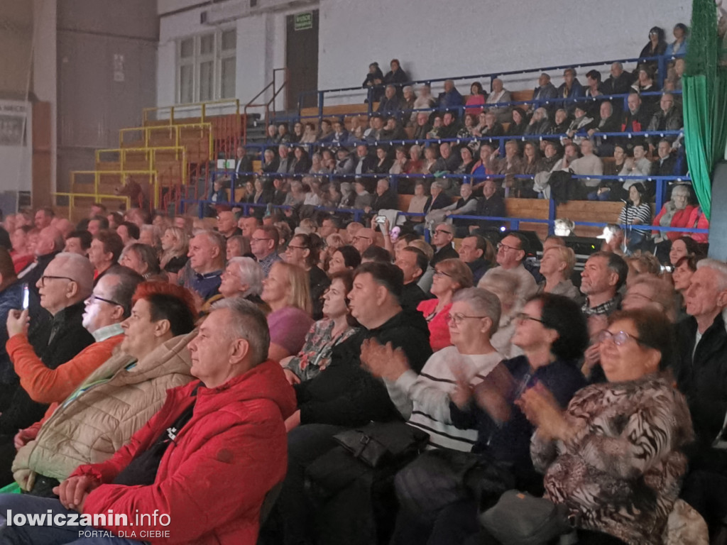 Don Vasyl i Cygańskie Gwiazdy w Łowiczu