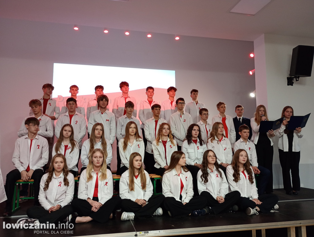 Patriotycznie w II LO