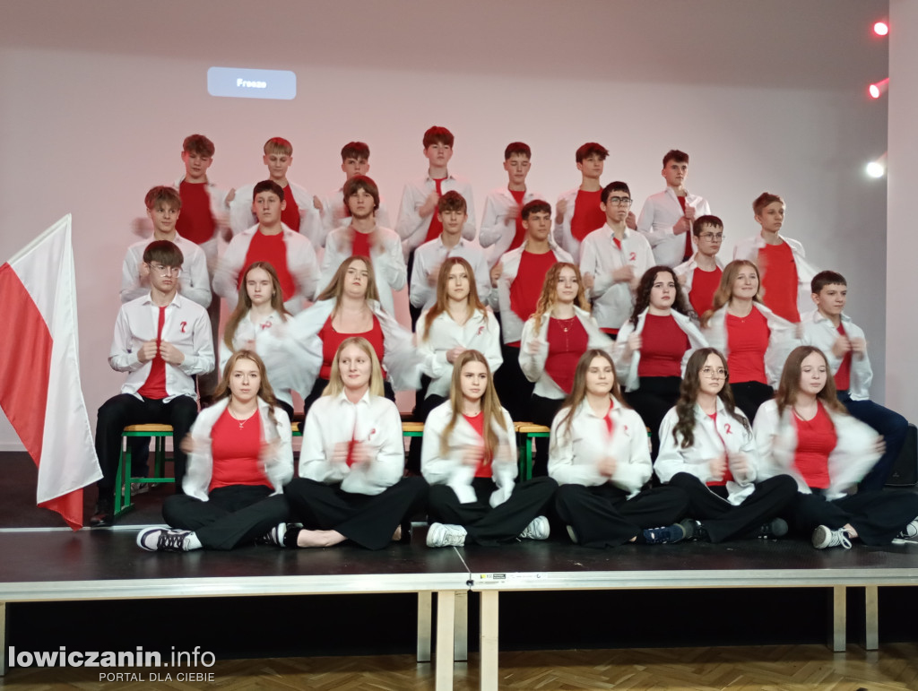 Patriotycznie w II LO