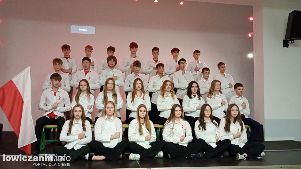 Patriotycznie w II LO