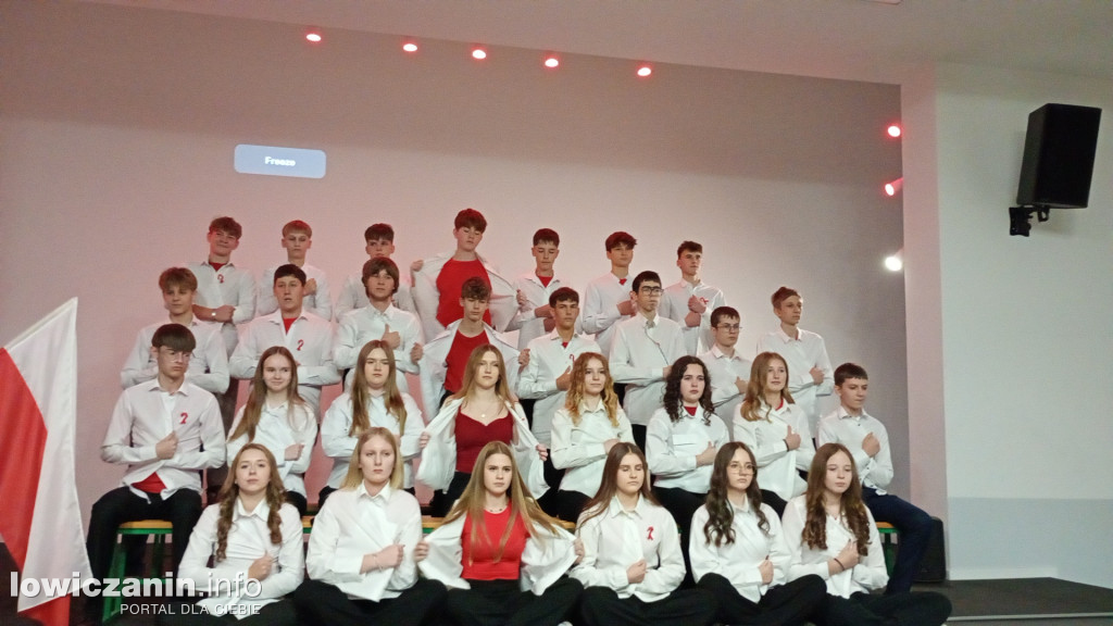 Patriotycznie w II LO