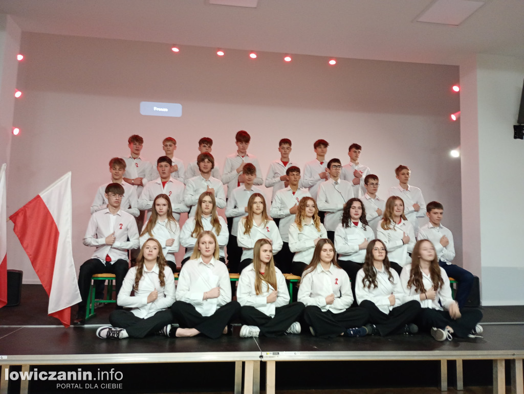 Patriotycznie w II LO