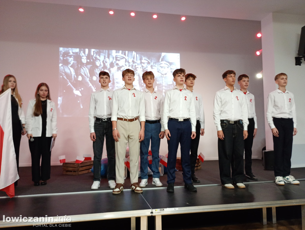 Patriotycznie w II LO