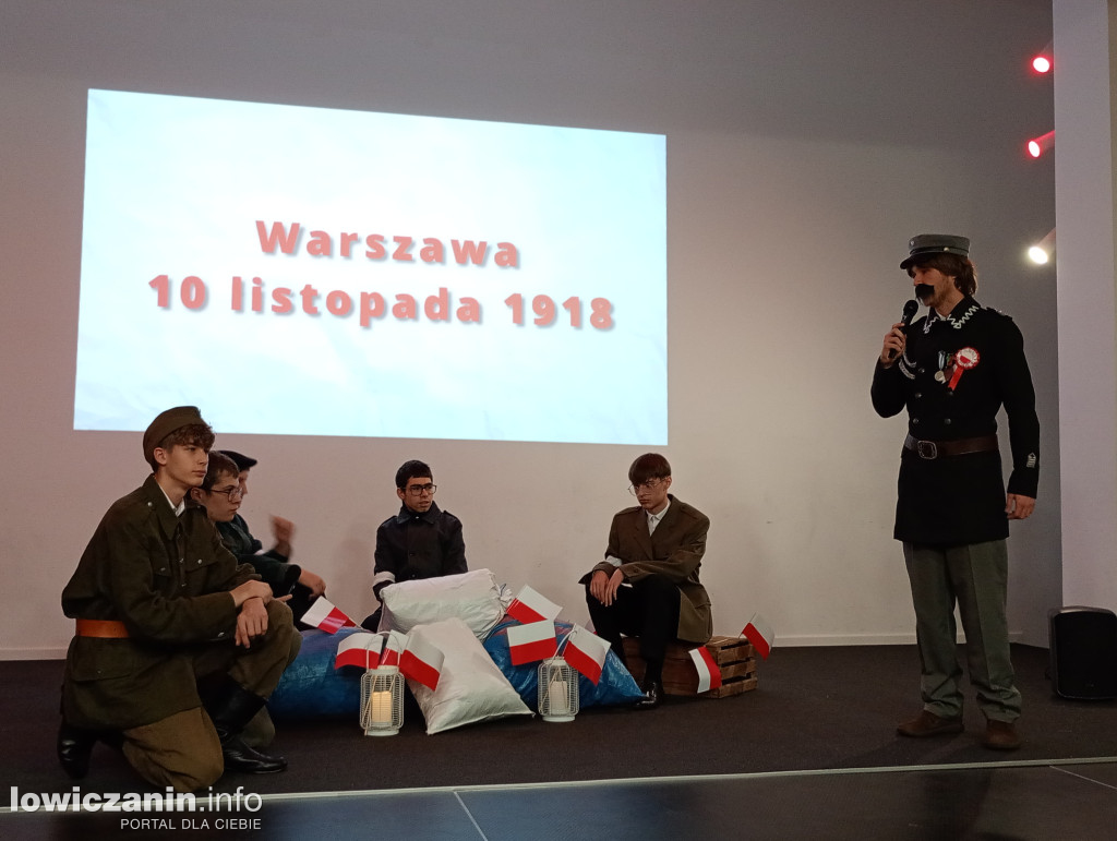 Patriotycznie w II LO