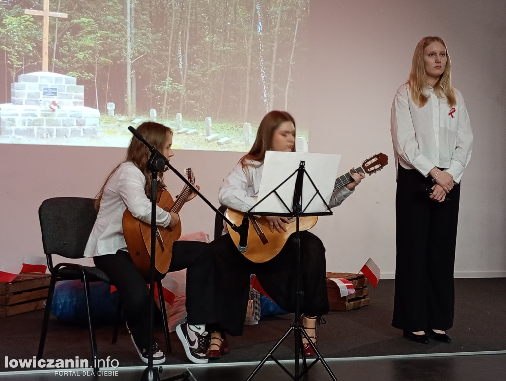 Patriotycznie w II LO