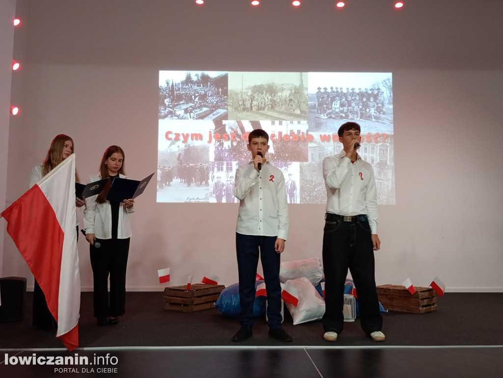 Patriotycznie w II LO