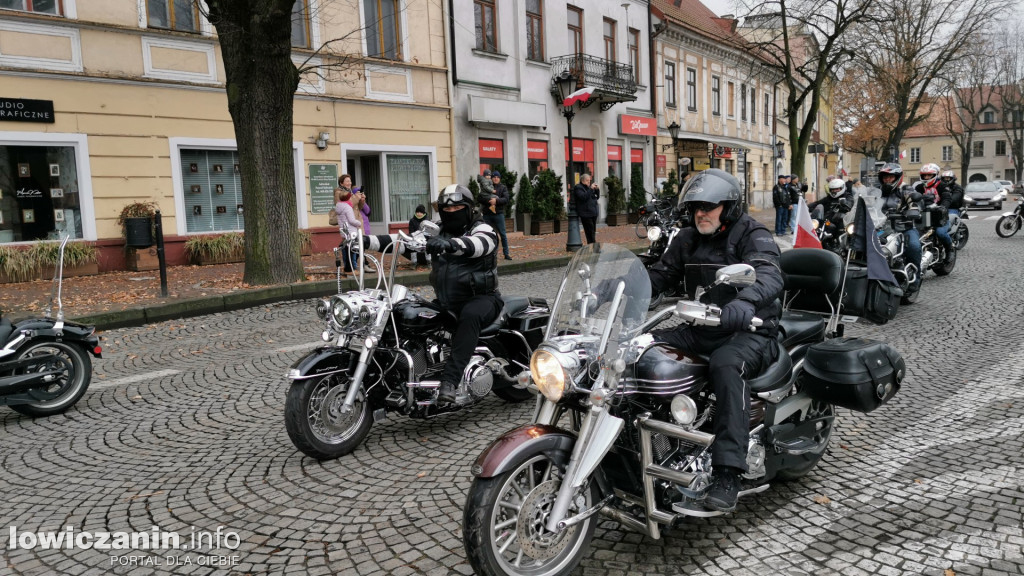 Motocykliści uczcili Niepodległość