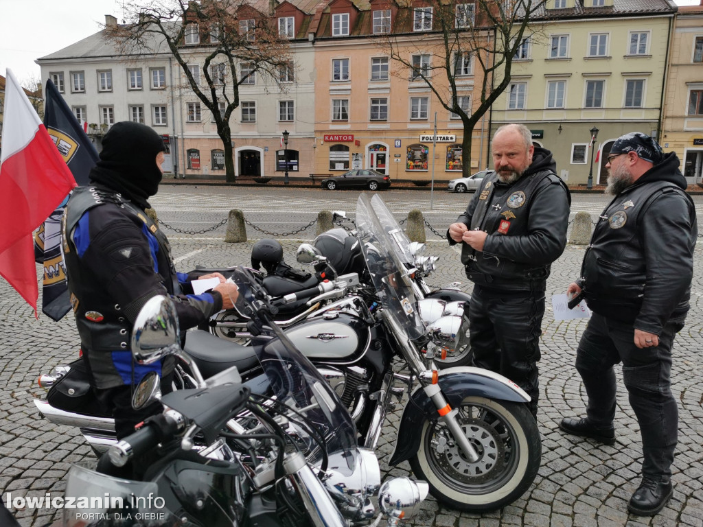 Motocykliści uczcili Niepodległość