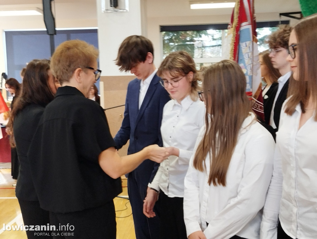 Łowicz. Uroczystości patriotyczne w I LO