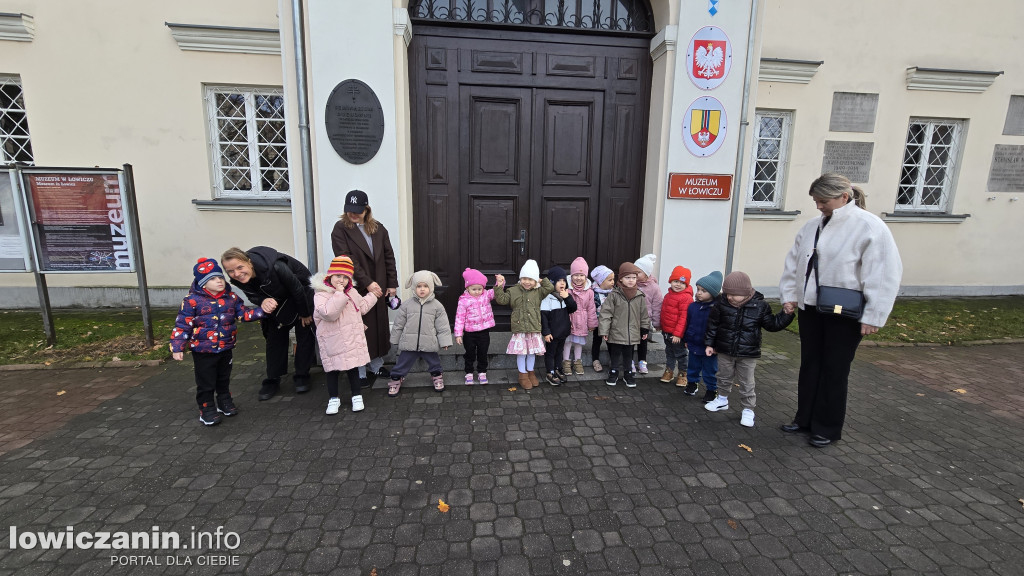 Niedźwiadki i Ślimaczki śladem Reymonta i tradycji regionu