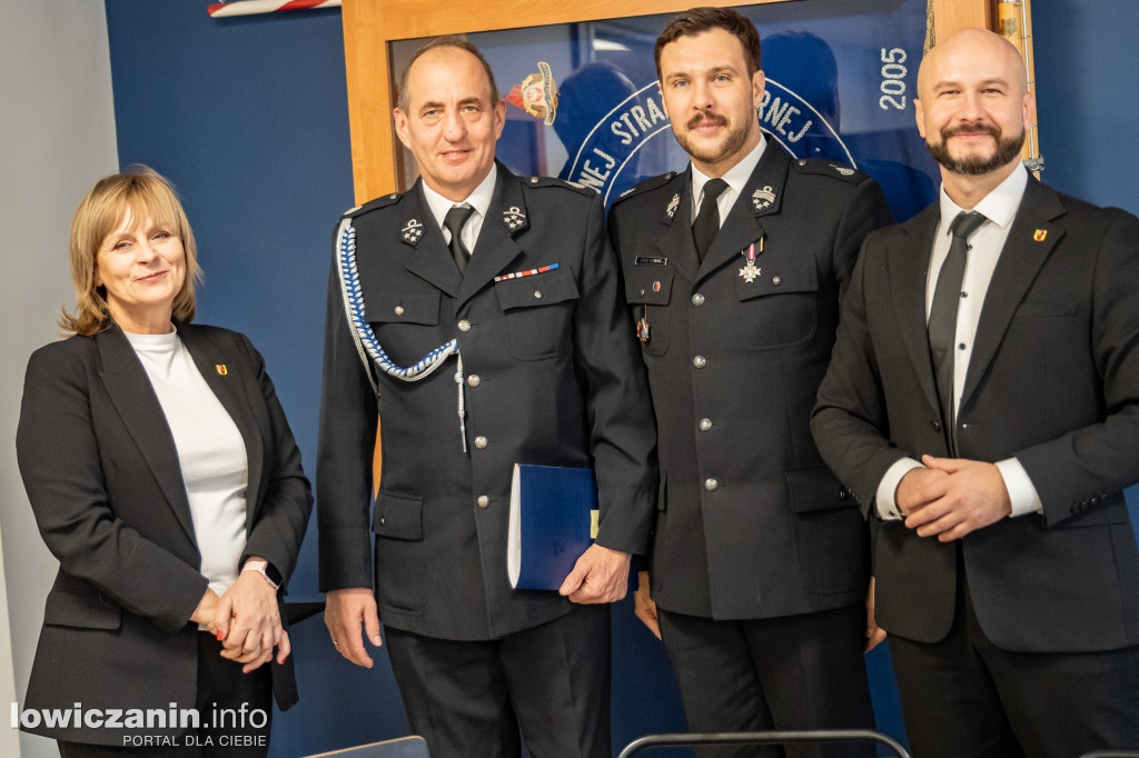 OSP z powiatu łowickiego otrzymają pieniądze na łączność