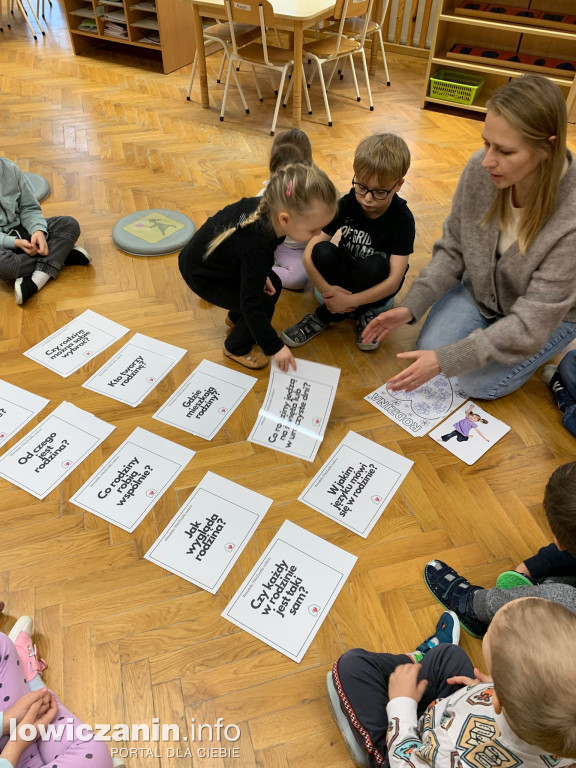 „Pod Świerkami” w kampanii „Dzieciństwo bez przemocy”