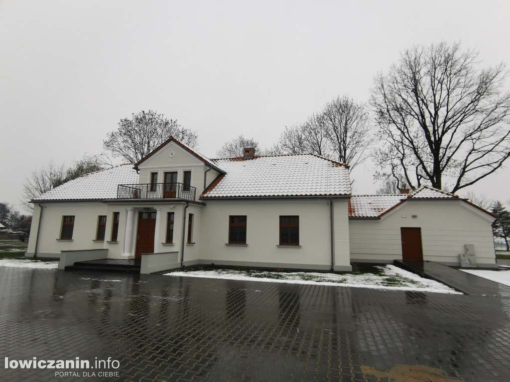 Dworek w Chąśnie po remoncie zachwyca