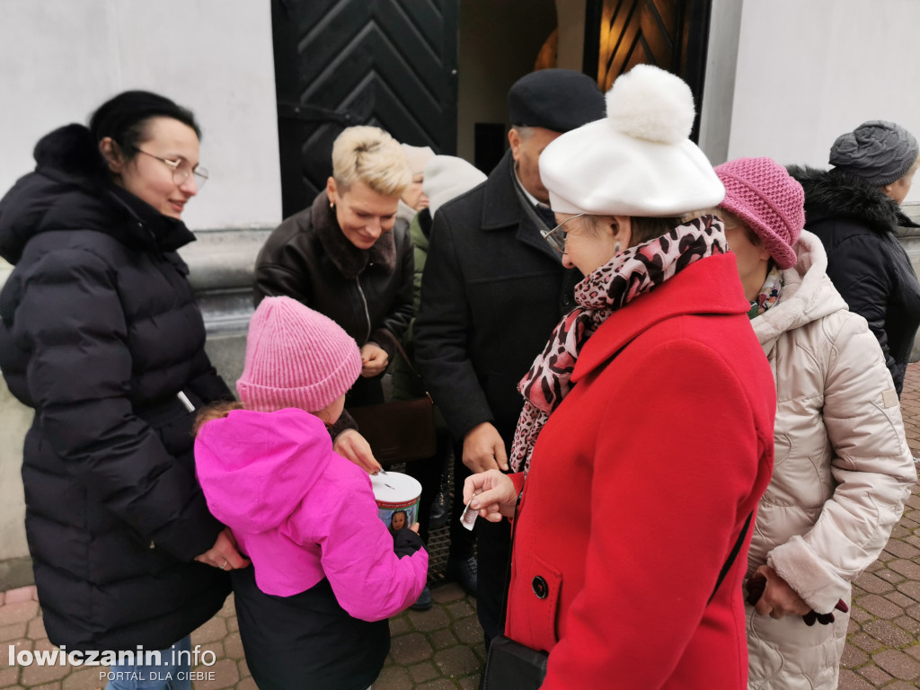 Zbiórka dla Zuzi Graszki w Łowiczu