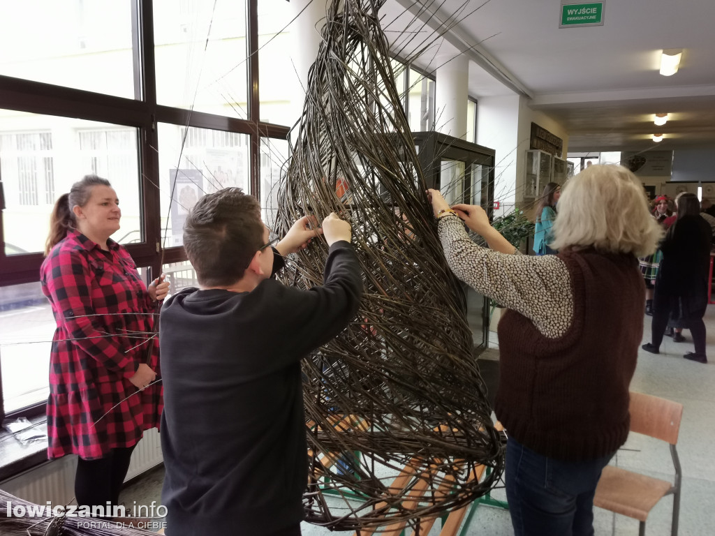Kiermasz bożonarodzeniowy w szkole przy Ułańskiej