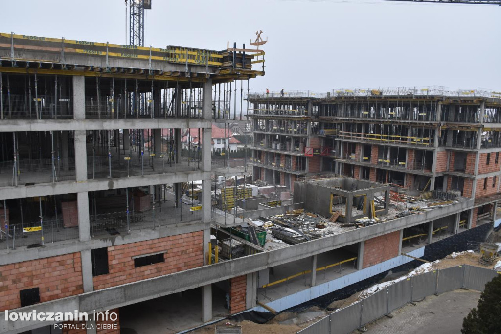 Tak rosną nowe bloki na Bratkowicach