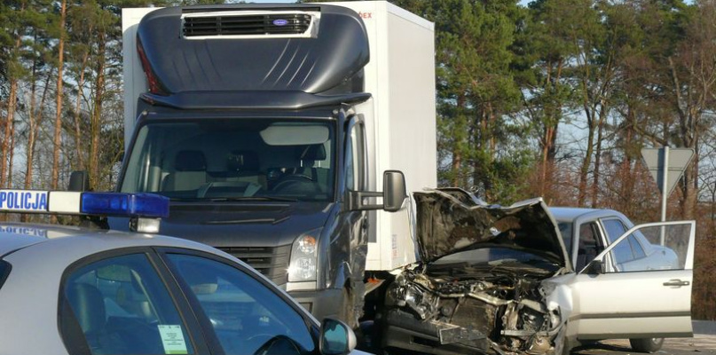Zderzenie dwóch samochodów na DK70 pod Nieborowem. fot. tb