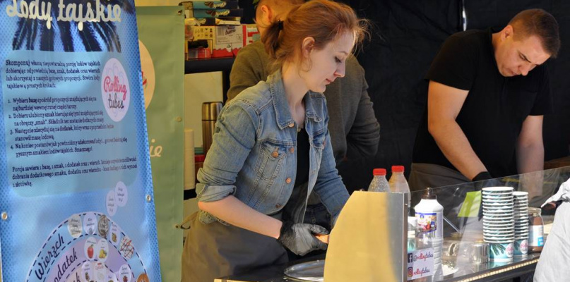 FoodTrucki na Nowym Rynku w Łowiczu