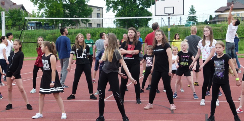 Piknik w SP nr 1 w Głownie. Fot. EWR