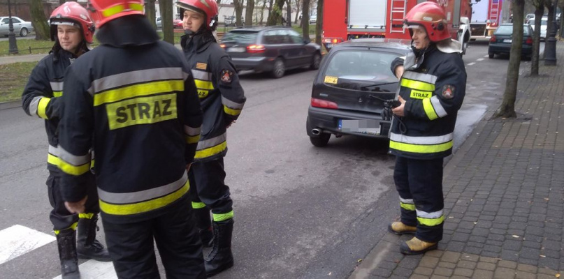 Interwencja straży pożarnej w Al. Sienkiewicza w Łowiczu