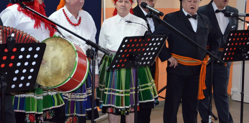 Kabaret "Bez nazwy" z Lipiec Reymontowskich