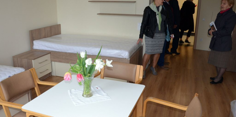 Jeden z pokoi w Domu Pogodnej Jesieni w Łowiczu