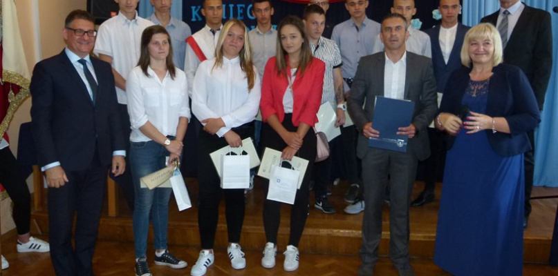 Nagrody dla sportowców. Fot. EWR