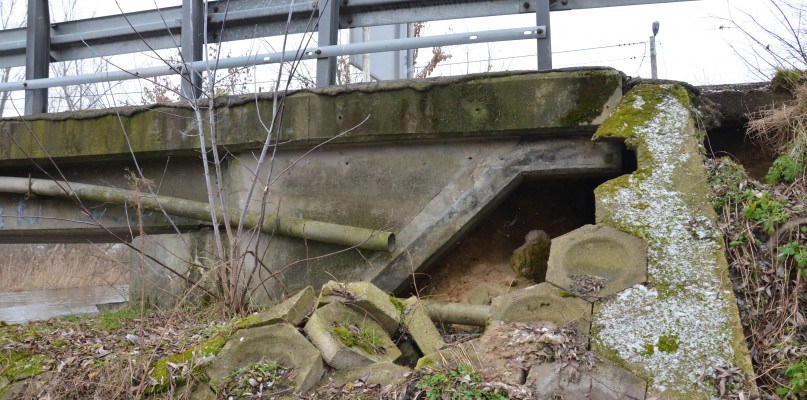 Uszkodzony most w Maurzycach. fot. Mirosława Wolska-Kobierecka