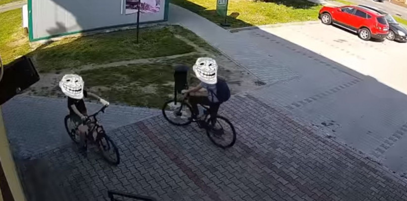 Nagranie z monitoringu na os. Bratkowice.