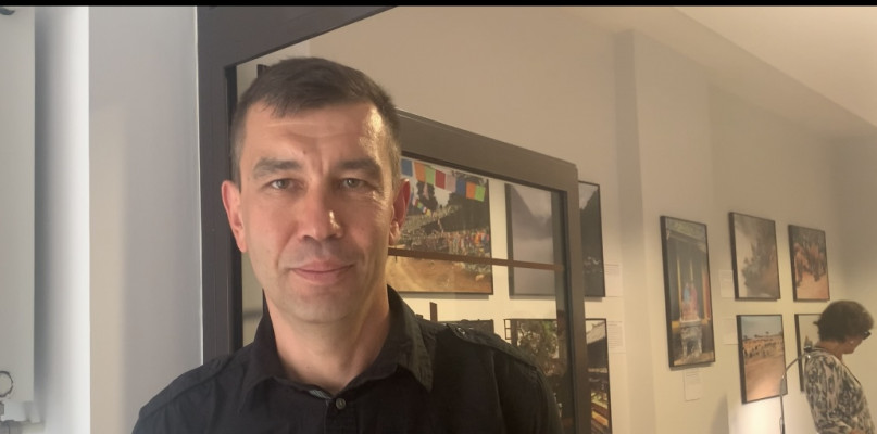 Adrian Sekura - twórca fotografii wystawianych podczas wernisażu