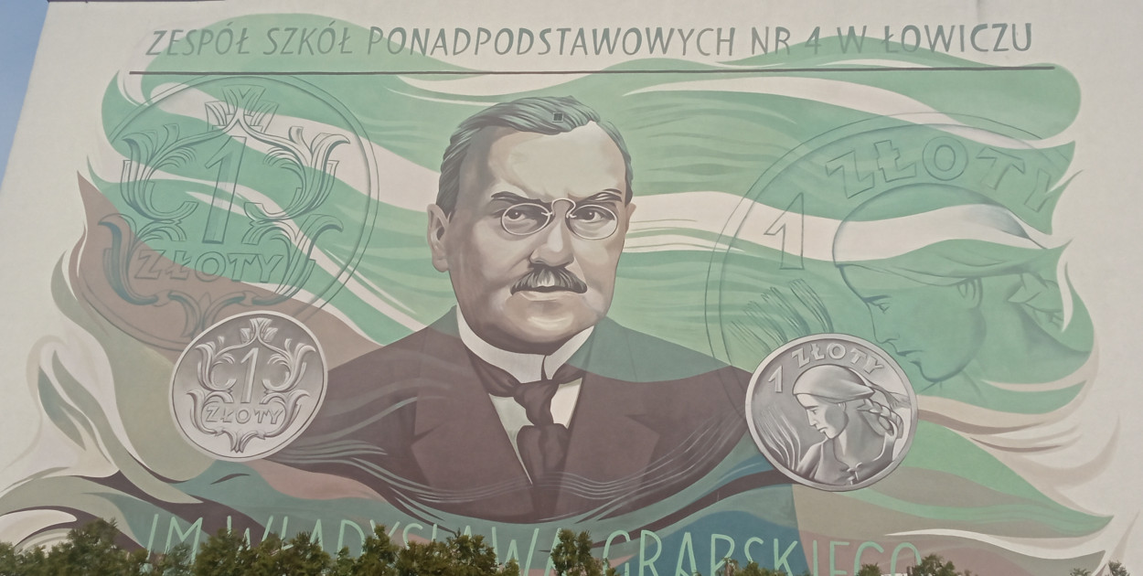 Mural przedstawiający Władysława Grabskiego , patrona ZSP nr. 4 w Łowiczu