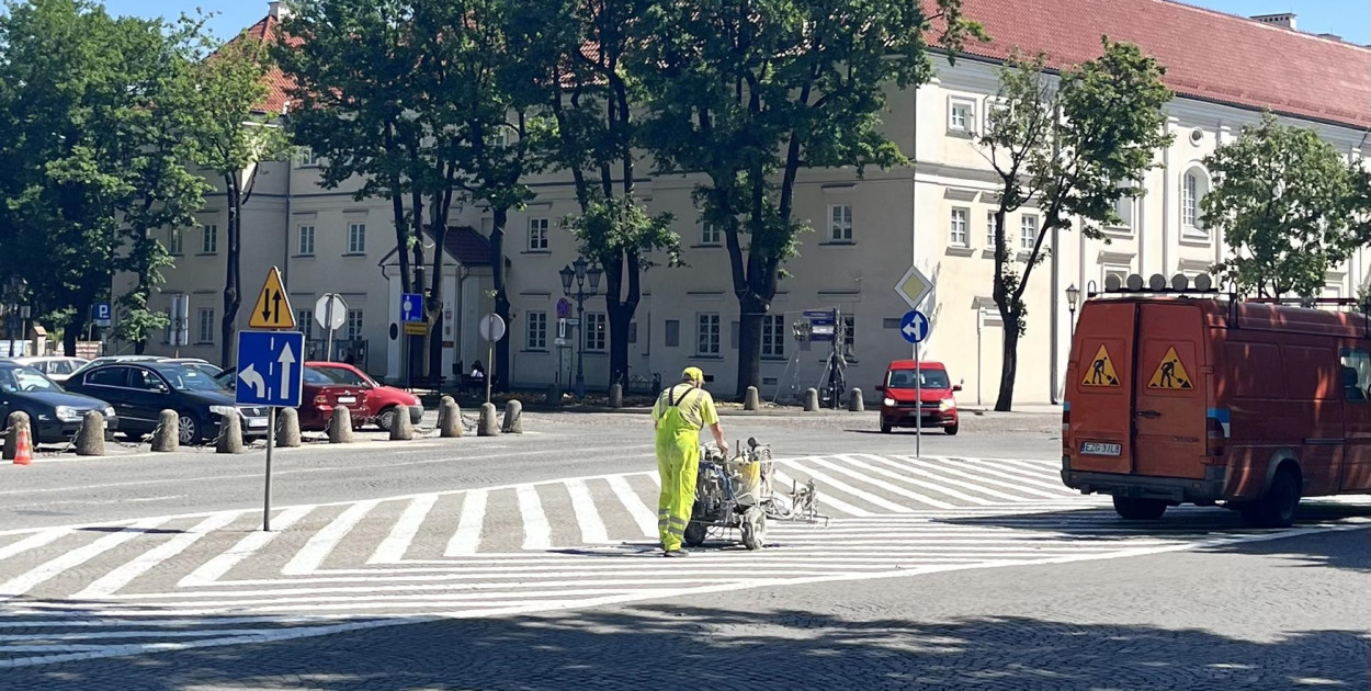 Trwające prae na Starym Rynku w Łowiczu